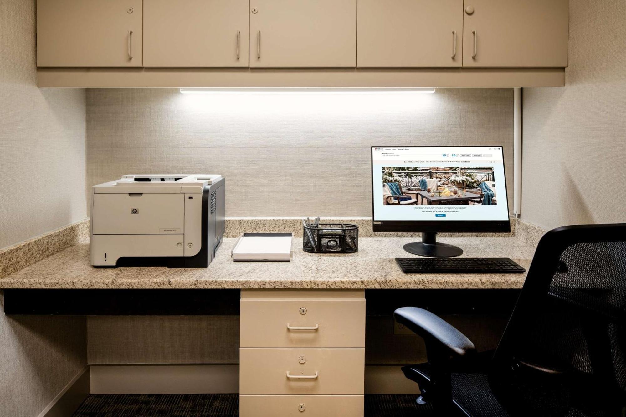 Hilton Garden Inn פולסום מראה חיצוני תמונה