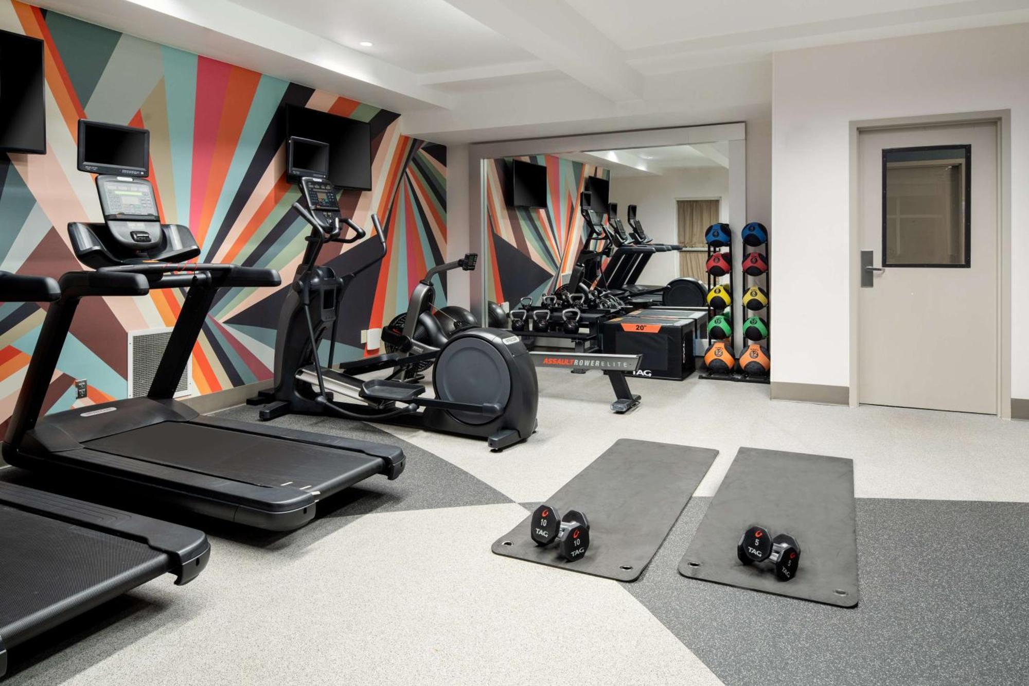 Hilton Garden Inn פולסום מראה חיצוני תמונה